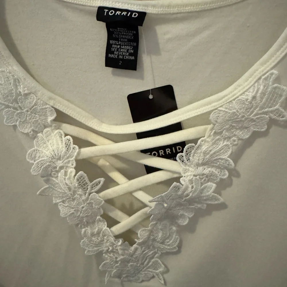 Torrid top - Picture 4 of 5
